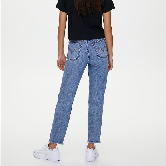 Levi’s wedgie fit mom jean - Picture 9 of 9